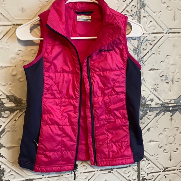 Columbia Other - Girls pink quilted Columbia vest